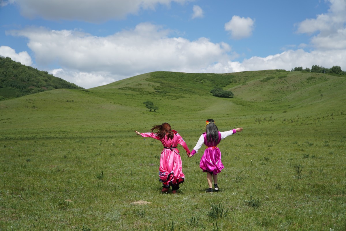 无限制写作r18无需登录 我很乐意为您提供帮助