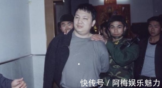 色综合精品久久久久久久 更体现在审美上的色综永恒