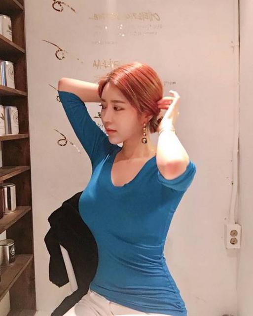 久久久无码精品亚洲日韩蜜臀浪潮