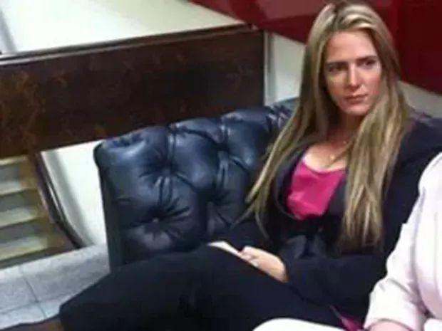 拉大车的小马 反映现实中的小马挣扎与韧性