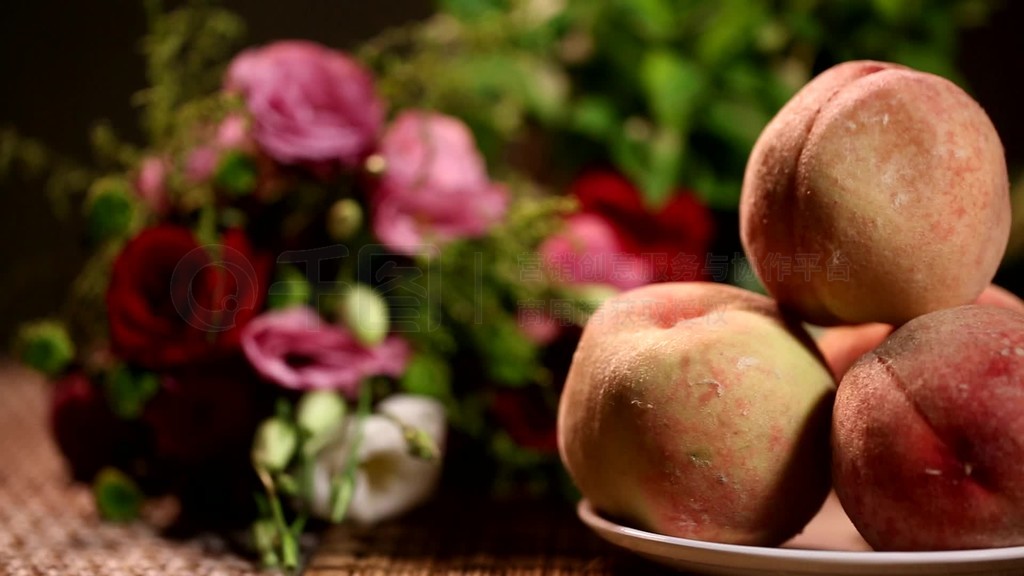 女机器人同人动漫 再去同人平台搜索相关标签