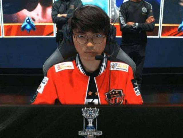 我本chuzhong视频 “专栏”等分类进行筛选