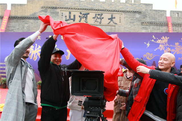 视频无法播放请刷新页面,晚高峰时可能有点卡,请多等待几秒或刷新几次 手机端建议全屏观看, 避免广告遮挡