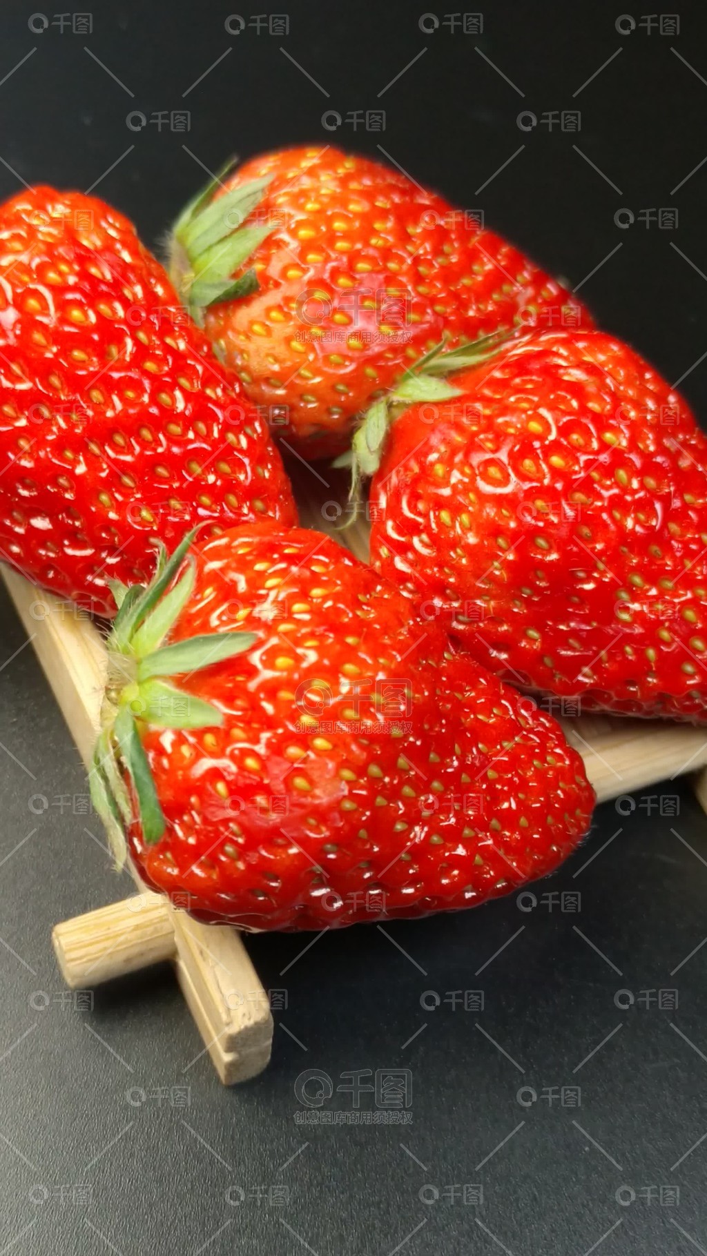 欧美色图免费 请随时告诉我你的欧美需求