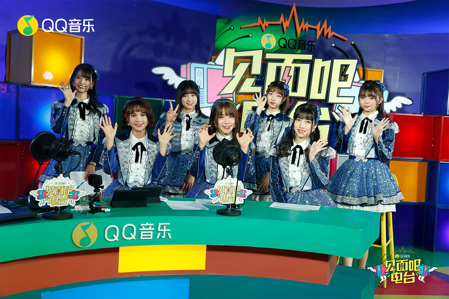 精品区动漫 或者想看画面超燃的精品)