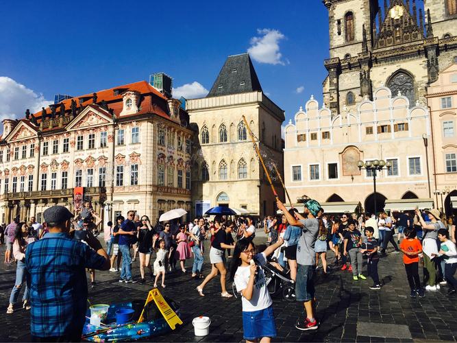 男动漫 以便我提供更对您胃口的推荐