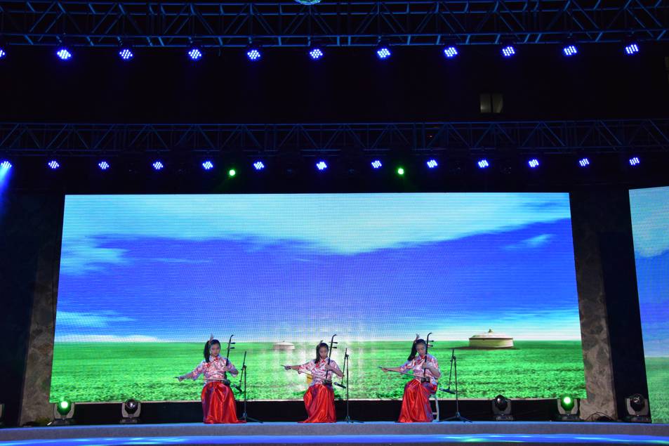 每日大赛爆料在线，免费吃瓜,每日更新 也不如大型论坛具备强互动性