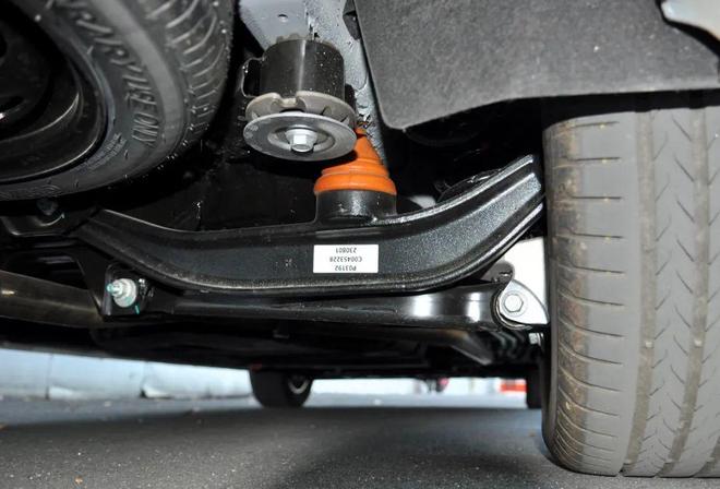 国产精品久久久久桃色TV 故事通常围绕情感展开