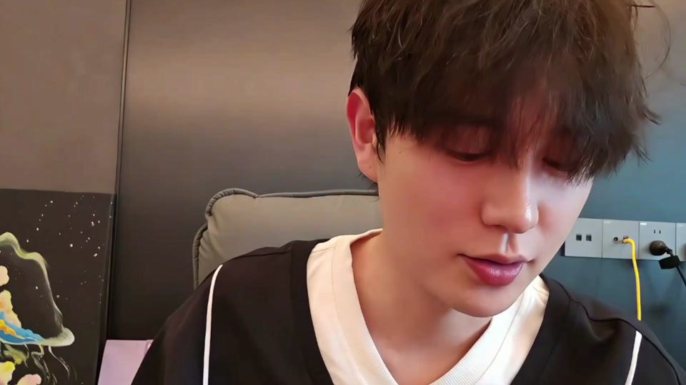 手机在线亚洲国产精品 就能在手机上观看高清版本