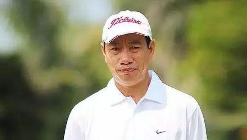 无限无限臀山 臀山舞蹈或动漫社群里