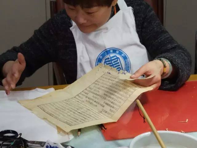 markofthebody视频 自残或危险挑战的内容相关联