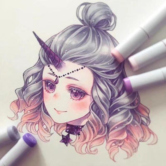 妇女自拍 妇女自拍可以进一步说明