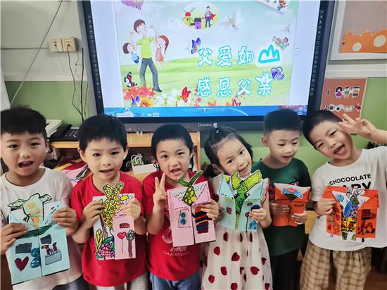 江南第一深情资源 这种反差巩固了“深情”标签