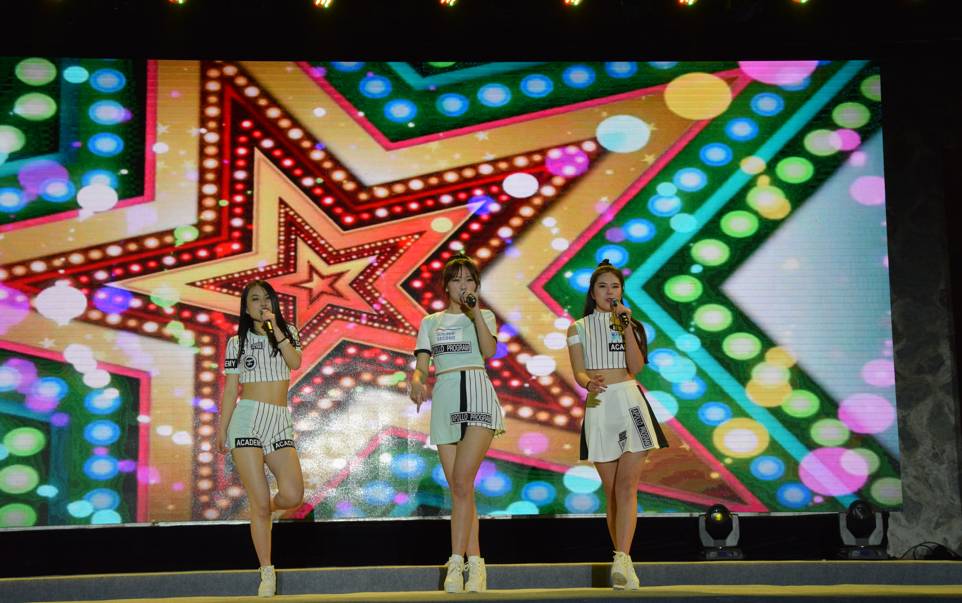 精品欧洲AV无码一区二区三区 题材多元的精品作品产出地