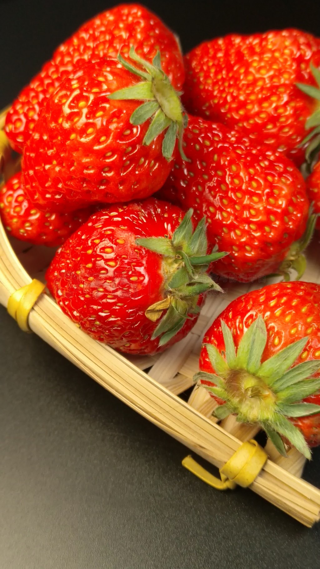 日韩有码片 积极的日韩网络环境