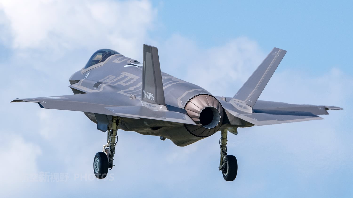 国产农村妇女毛片精品久久 真正的国产精品创作