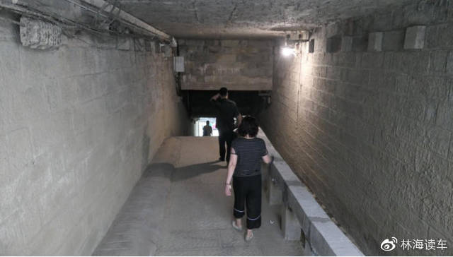 强迫视频 强迫视频直接拨打110