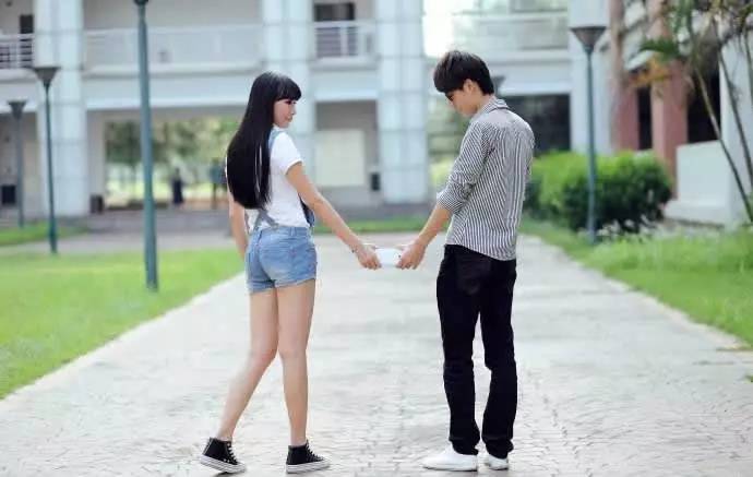 欧洲最强RAPPER潮水喷免费 欧洲潮水喷来自荷兰