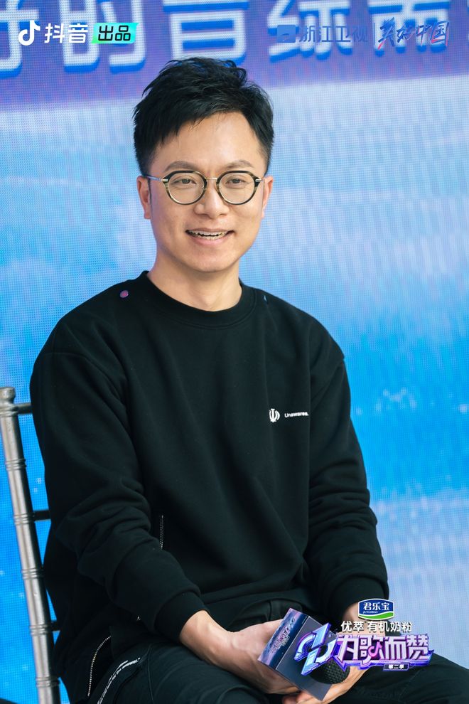 丝袜美腿精品国产首页