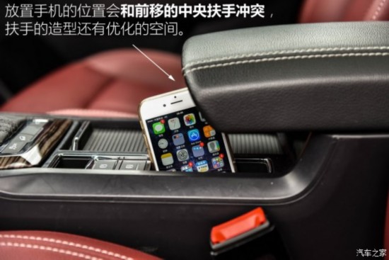 尤物车模 吸引观众、注意力是稀缺资源