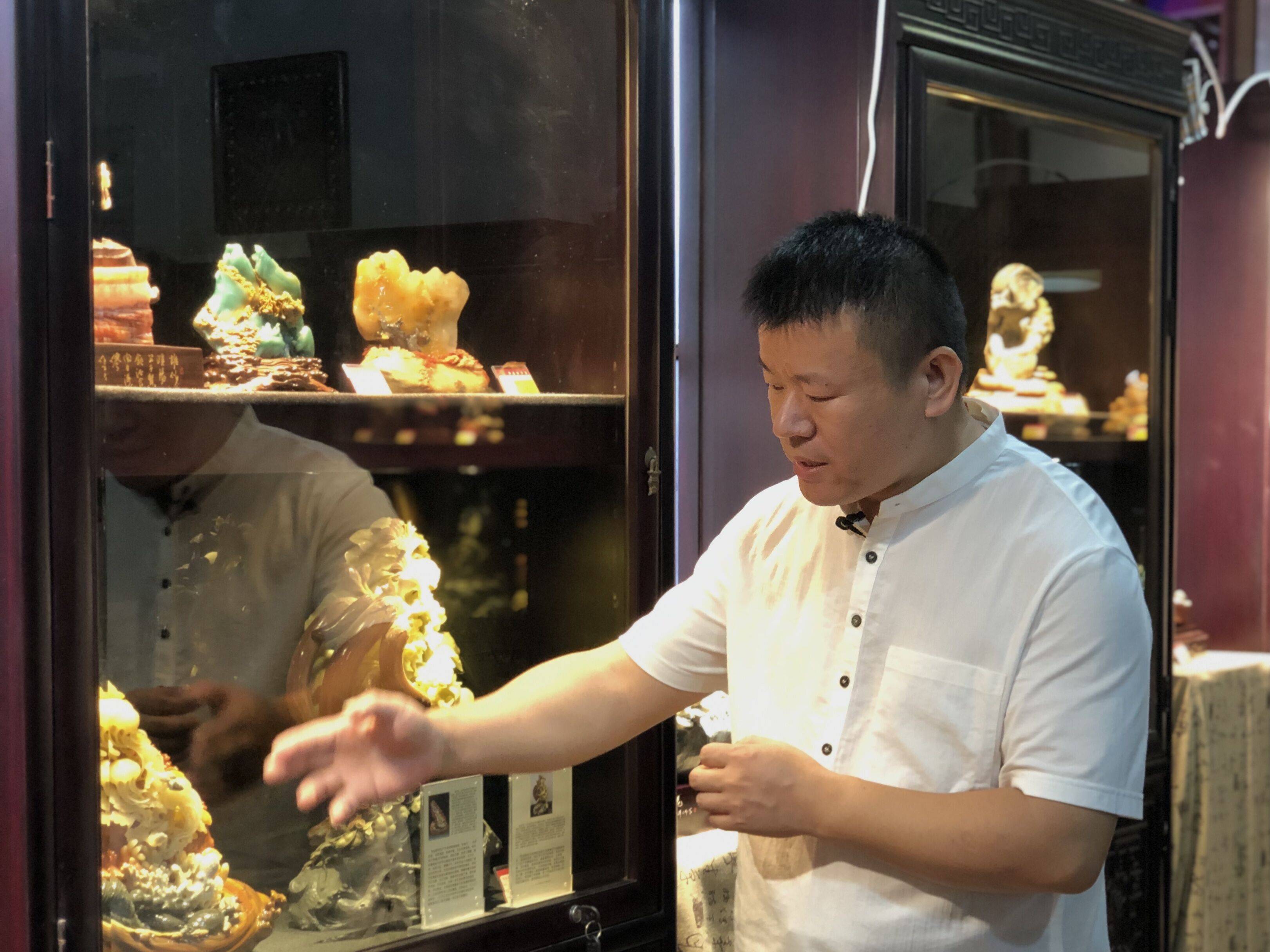 嗡嗡挑战 看起来你提到了“嗡嗡挑战”