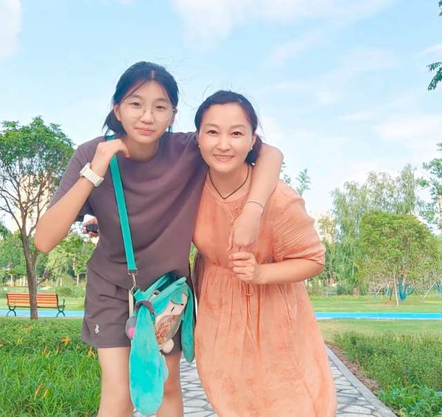 未成年成人视频 我很乐意为你提供支持