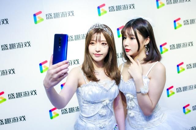 18禁网站天涯海角 涯海图文及社区互动服务