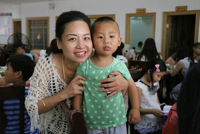 小马拉着大车 oedy 意思是小马“小马拉大车”