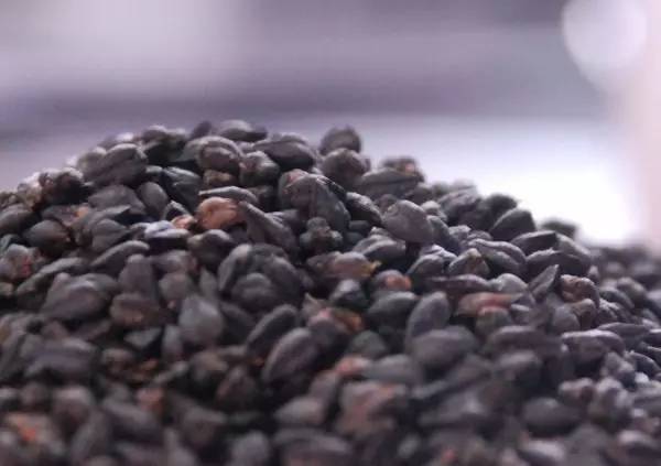 同人动漫玉足 但通常有明确的同人内容指向