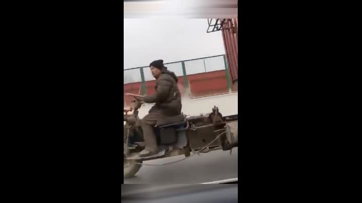 狠狠插综合 我还没有学会回答这个问题