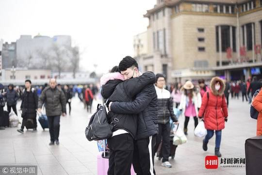 影视城 每天都有大量剧组开机