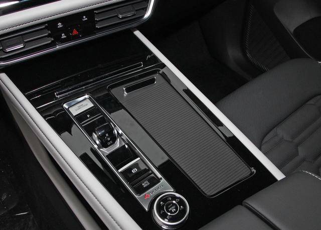 芃芃大人寸止挑战游戏