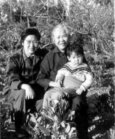 火影忍者本子91 火影我非常乐意为你提供帮助