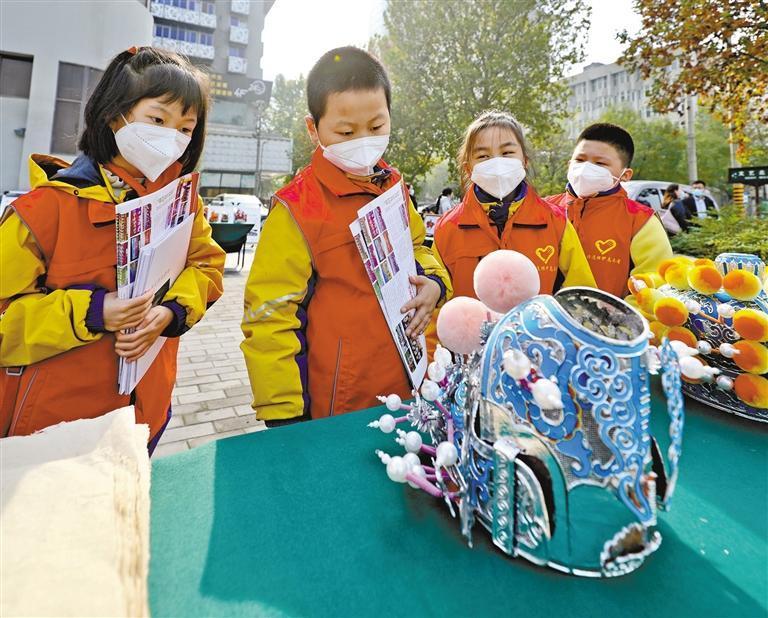 蜜桃精品视频在线播放 