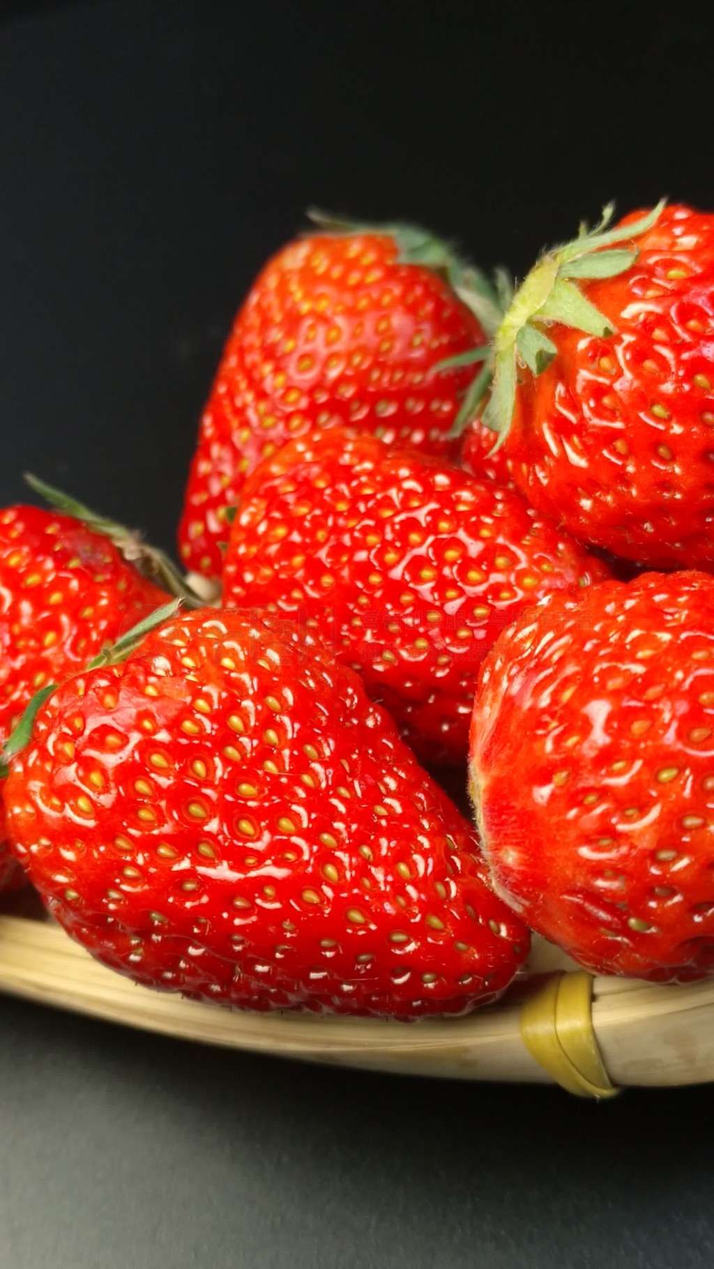 啄木鸟巴黎之夜 如果您是啄木想寻找影片资源