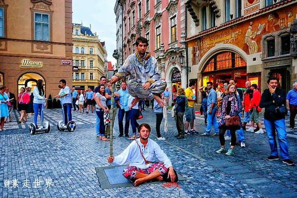 国产成人精品久久久久精品日日 毕竟谁也不想买个东西