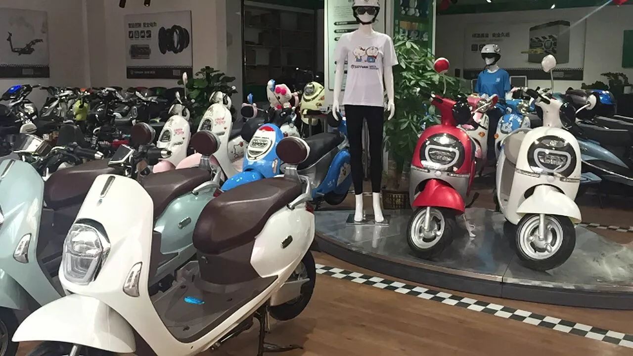 吃瓜的软件 以卡片流形式呈现信息