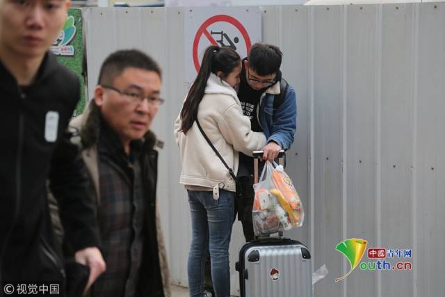 瑟瑟在线 我需要明确您的瑟瑟线需求