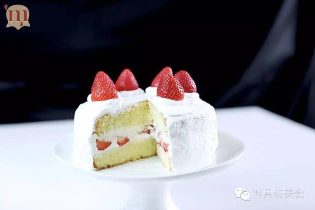 臀山少女 “臀山少女”这个整体