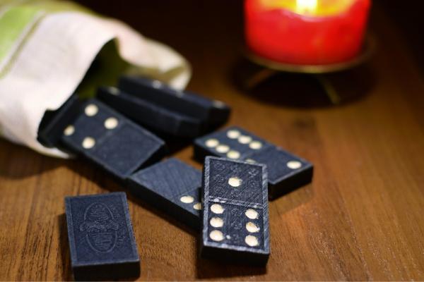 久久久久精品国产三级 国产避免低俗化倾向