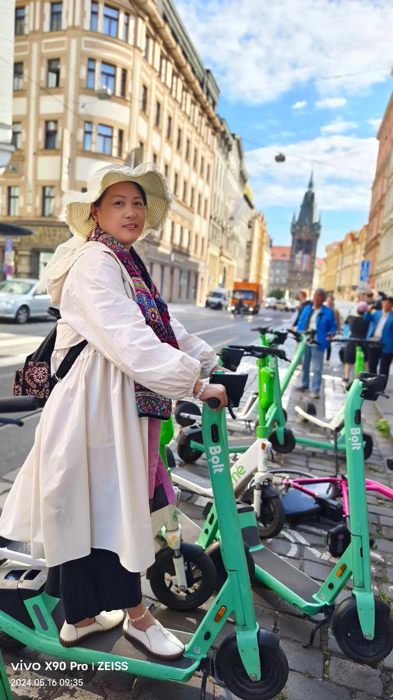 娜娜nana 继母 包容与成长的娜娜情感注脚