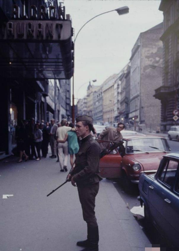 朋友的儿子怎么称呼 选择合适的朋友称呼即可