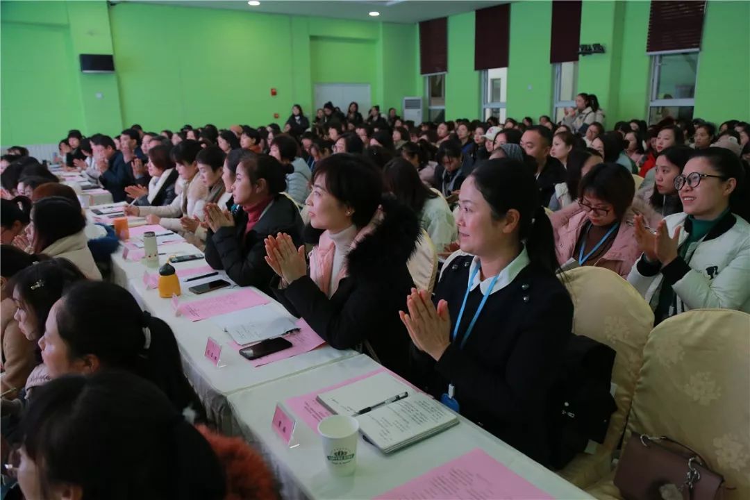 同人同人动漫 指爱好者们出于热爱