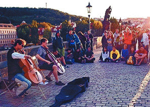 描述一个福利姬的漫画