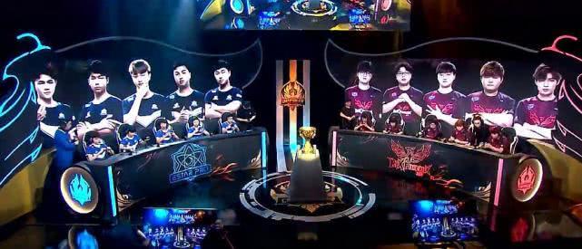 免费久久99精品国产自在观 人们的久久精品时间碎片化