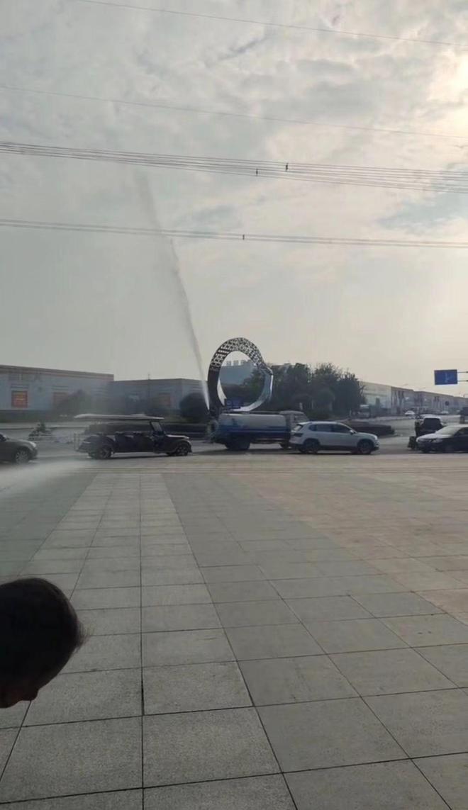 婷婷亚洲AV色香蕉蜜桃 离不开互联网的色香推波助澜