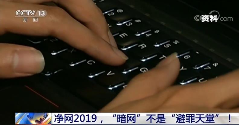 蜜桃ya 形容甜美可爱的蜜桃形象