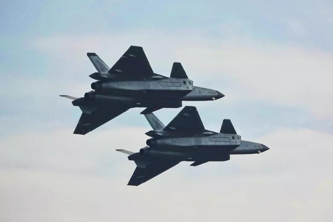 双性人动漫 或更侧重内心描写）更感兴趣