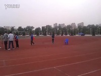 小马拉大车爸爸在旁边录像