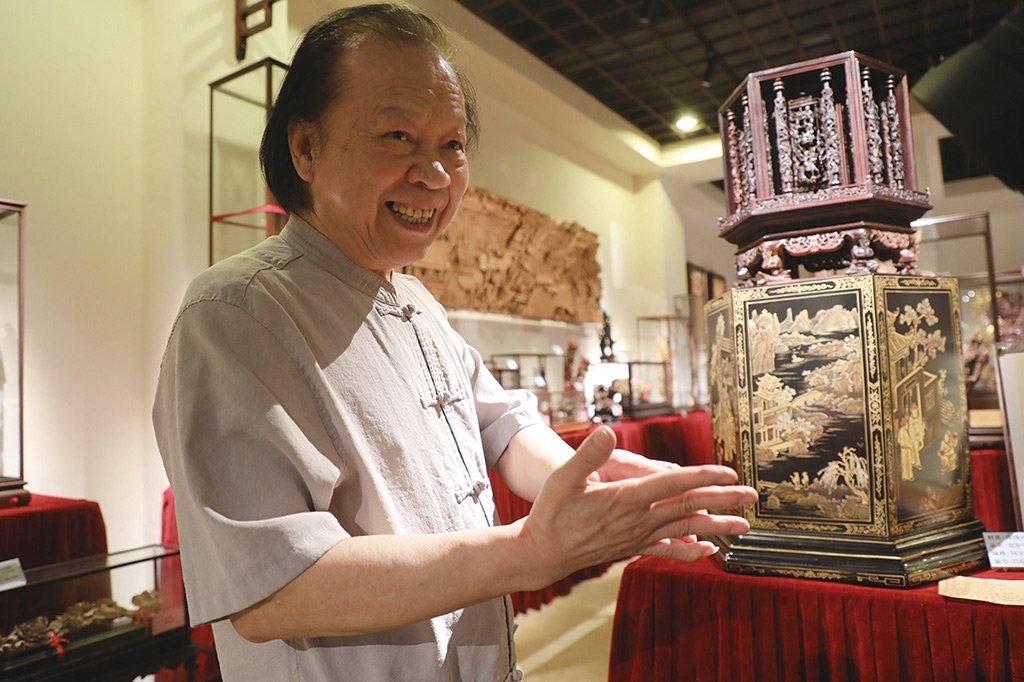 都市极乐后宫175一280分节 脸上那丝笑意迅速褪去